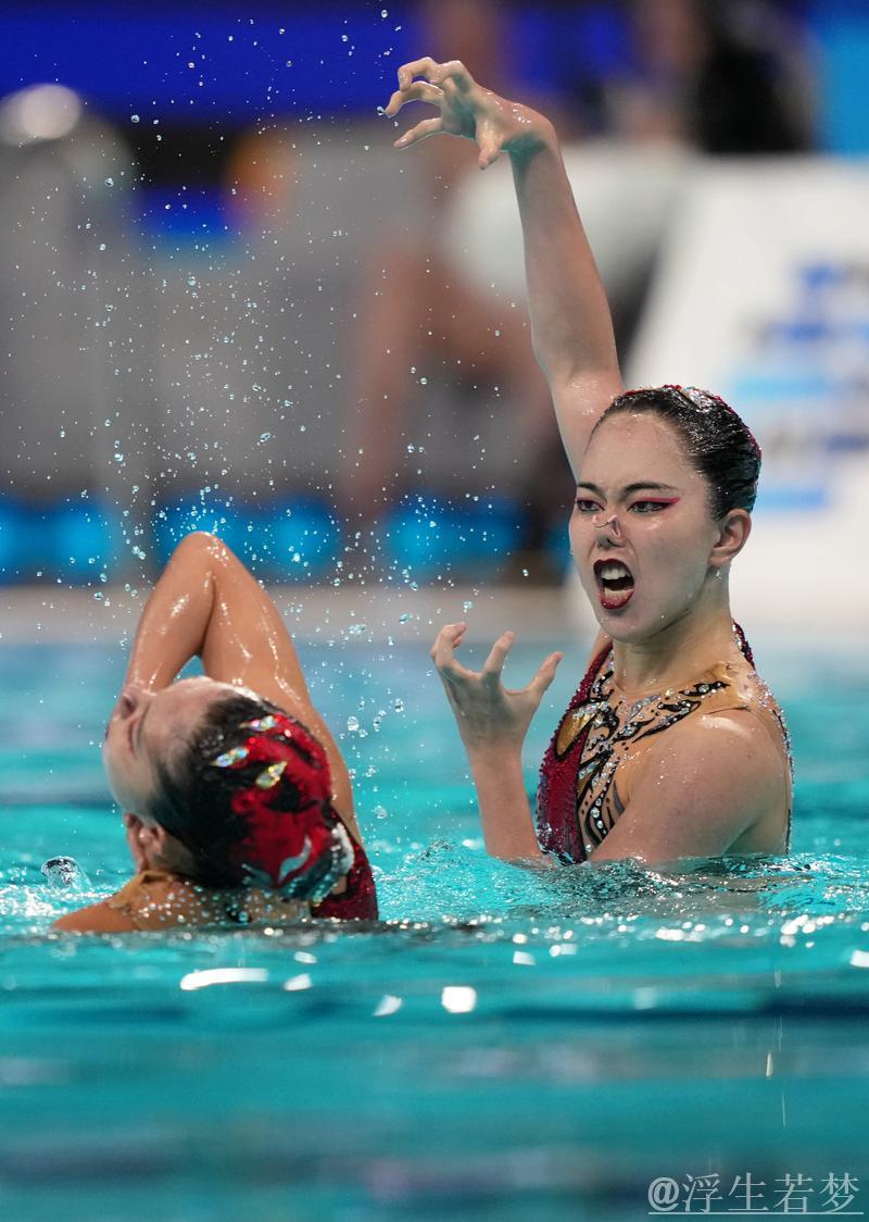 花游世界杯总决赛中国组合勇夺女子双人技术自选桂冠 花游世界杯总决赛中国组合勇夺女子双人技术自选桂冠