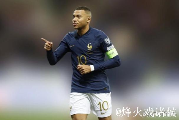 德尚:姆巴佩至关重要 队友同样具备威胁 德尚:姆巴佩至关重要 队友同样具备威胁